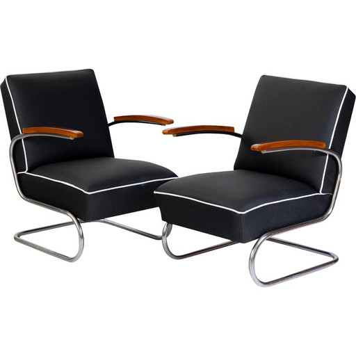 Coppia di poltrone a sbalzo vintage Bauhaus in acciaio cromato e pelle di mucca, 1930