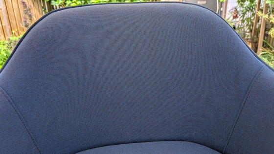 Image 1 of Vitra Softshell office chair Plano Blue/Coconut