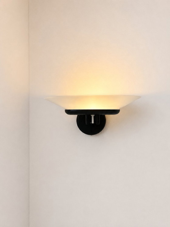Image 1 of Vintage wandlamp, glas en metaal, Italië 1970, model Jill van Arteluce