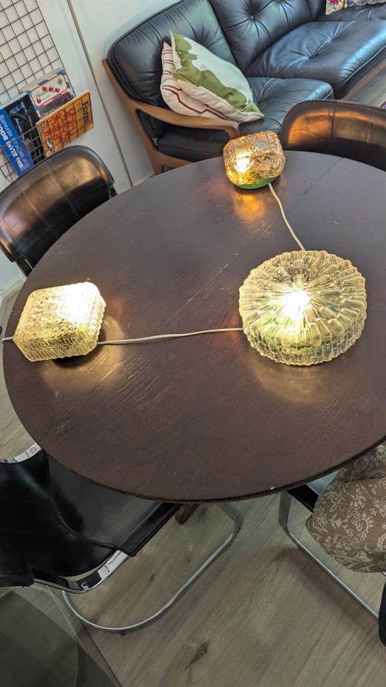 Image 1 of Set mit 3 Art-Deco-Wandleuchten, grünes Metall, strukturiertes Glas