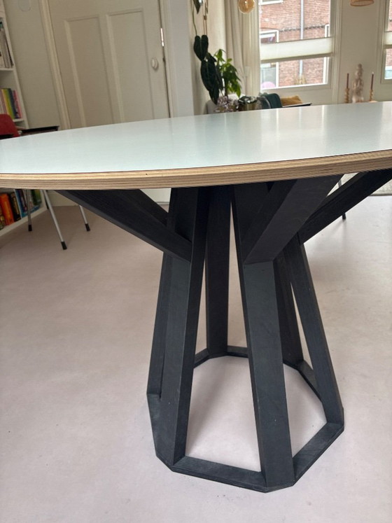Image 1 of Runder Esstisch von ARP Design