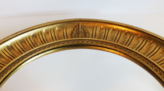 Image 1 of Empire-stijl vergulde gesneden houten zonnespiegel, 60'