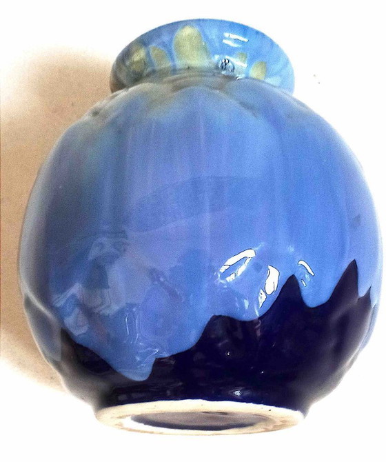 Image 1 of Art Deco slip vase Height 19.3 cm