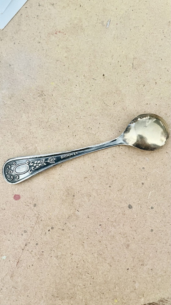 Image 1 of Cuillère à sel ancienne en argent, vers 1930