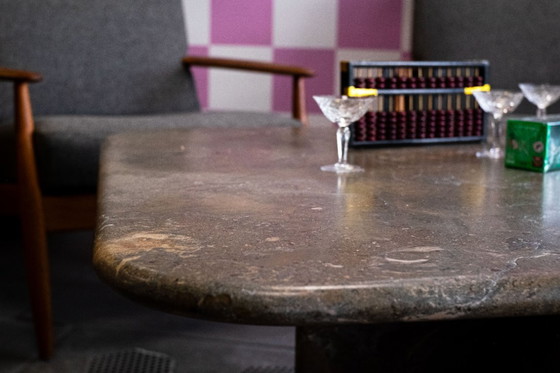 Image 1 of Mesa de centro hecha de roca de aguas profundas