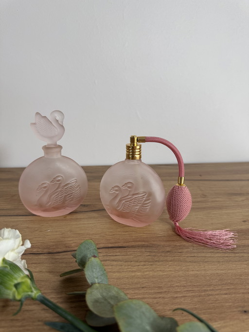 New vintage perfume bottle and sprayer