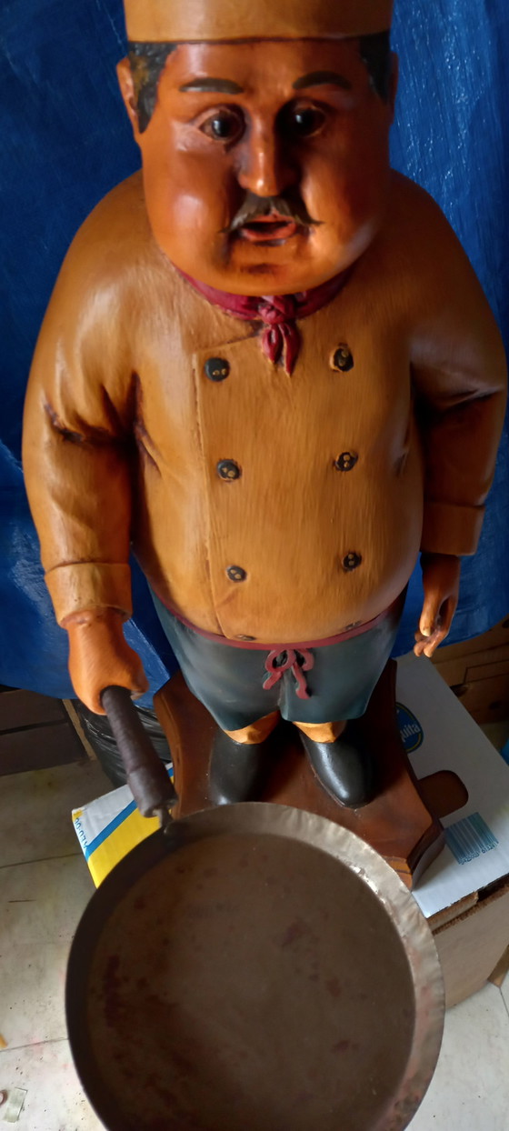 Image 1 of cuoco originale in pietra con casseruola alta 75 cm