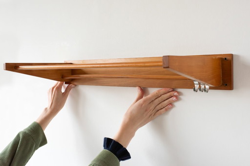 Porte-manteau/étagère de cuisine vintage en bois