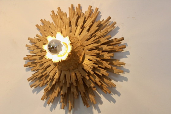 Natural pair of Large Carved Sunburst Wooden Sconces, Wall lights (photo 5 of 10)