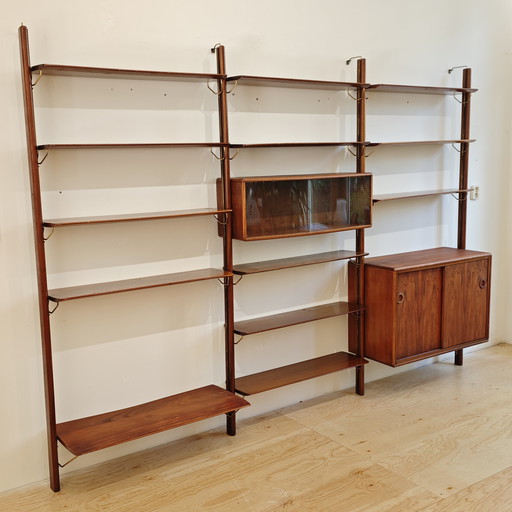 Wall system / wall cabinet Fristho William Watting