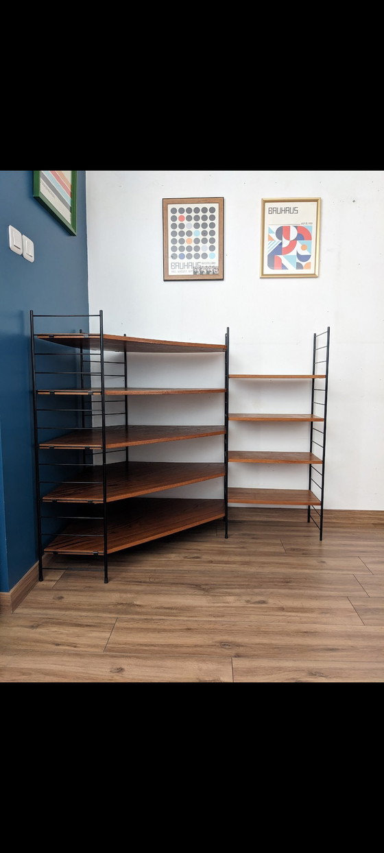 Image 1 of Vintage hoekplank met touwtjes