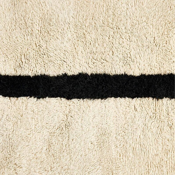 Alfombra bereber de lana pura, hecha a mano, 250x150 cm, fabricada en Marruecos. – Wool (photo 5 of 9)