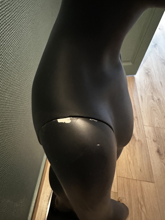 Image 1 of Futuristic image