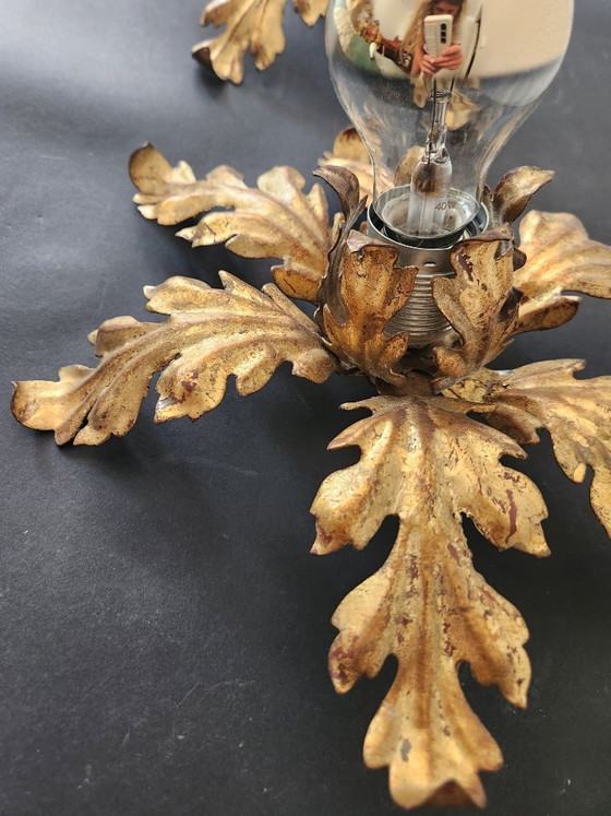 Lámpara de techo estilo Hollywood Regency Florentine, dorada con pan de oro, forjada a mano, diseño floral (photo 17 of 20)