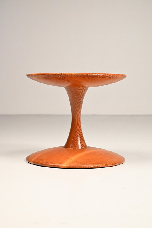 Taburete Nanna Ditzel ND 102 'Trisse'