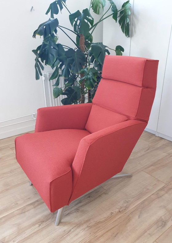 Image 1 of Rode design armchair Solo van Design on Stock