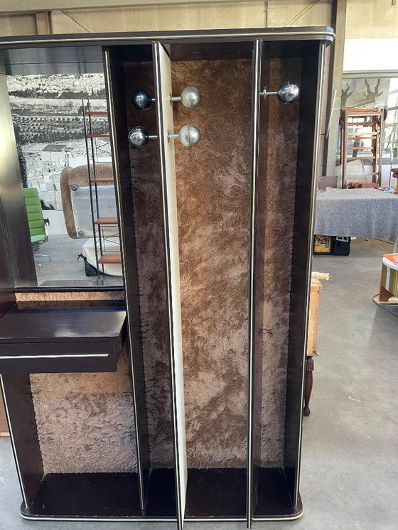 Image 1 of Garderobenschrank im italienischen Mid-Century-Modern-Stil der 1960er Jahre
