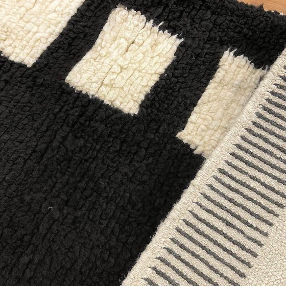 Image 1 of Tapis en laine tissé main traditionnelle taille 150/300 cm