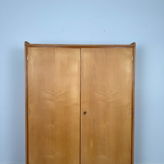 Image 1 of  Armadio anni '50 in stile metà secolo