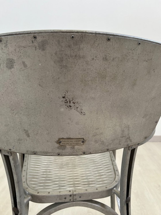 Image 1 of Aluminiumstühle - Avec-Plakette « Gaston Viort - Salon de Provence »