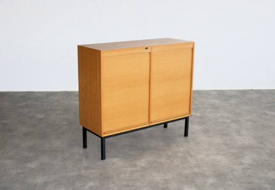 Image 1 of vintage Zweedse archiefkast