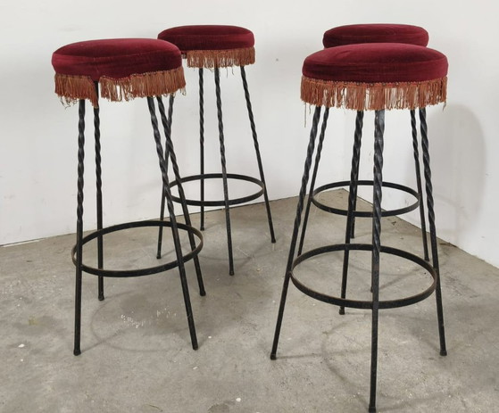 Tabourets de bar des années 70 – Other (photo 2 of 5)