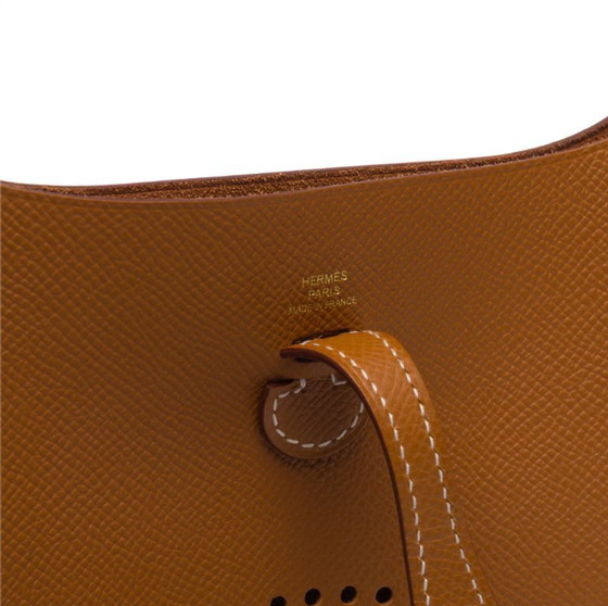 Image 1 of Zak HERMES Mini Evelyne en Cuir Doré - 103322