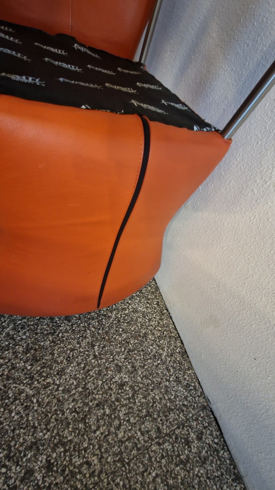 Image 1 of Dining Table with 6 Leather Chairs