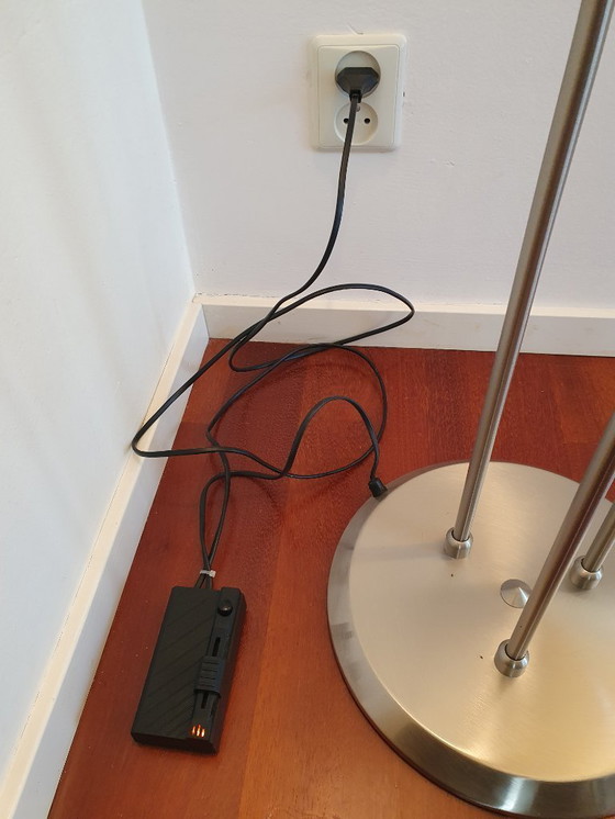 Image 1 of Moderne staande lamp (dimbaar)