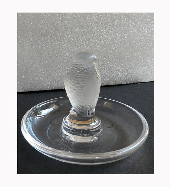 Petit Faucon, Coupelle à Bagues, Cristal, Lalique, France années 1970 – Objets déco, Glass (photo 3 of 6)