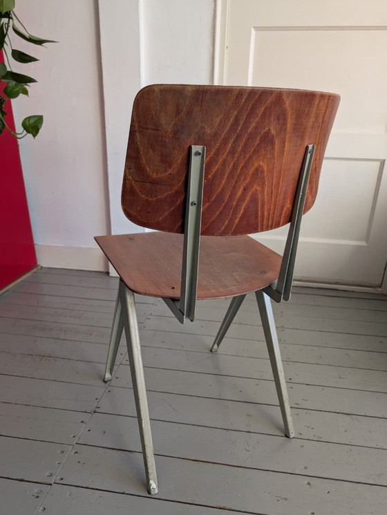 Image 1 of Sedia da pranzo Galvanitas S16 – Vintage – Grigio cemento – Schienale e seduta marroni