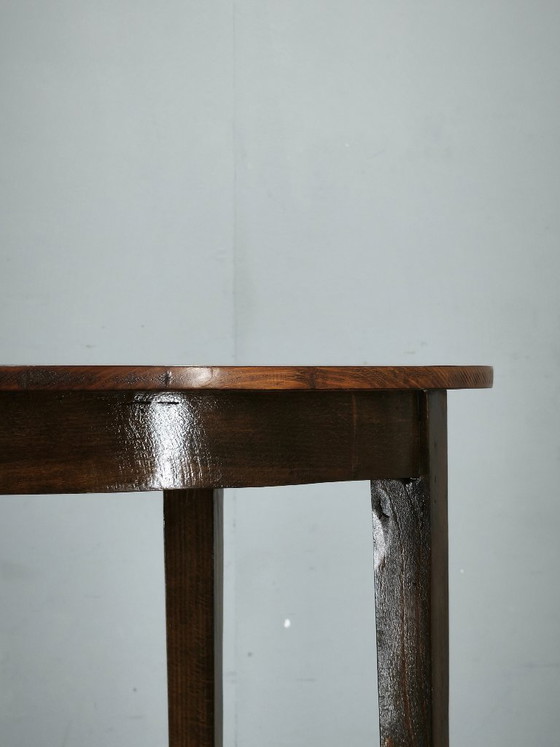 Image 1 of Thonet nr. 207 ovale tafel van gebogen hout, vervaardigd door Mazowia, Polen, jaren 1910.