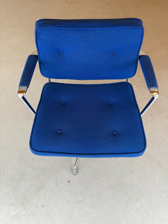 Herman Miller ES102 Intermediate chair, Charles & Ray Eames (stock: 6) – Swivel chairs, Textile, Aluminium (photo 7 of 9)