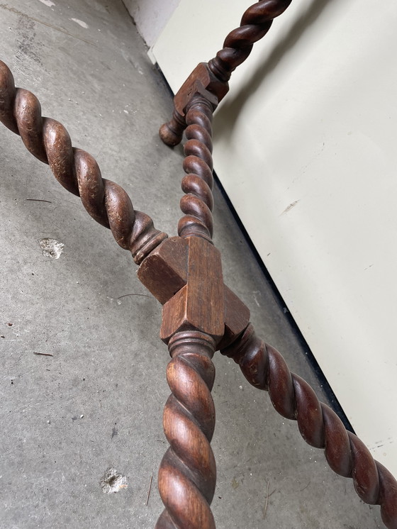 Image 1 of Smal antiek kabinet