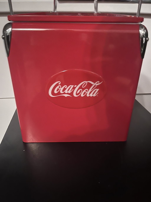 Refrigeratore vintage in acciaio per Coca-Cola