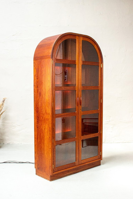 Image 1 of Vintage teakhouten vitrinekast/hoge kast, Dyrlund Deense ladekast, midden 20e eeuw