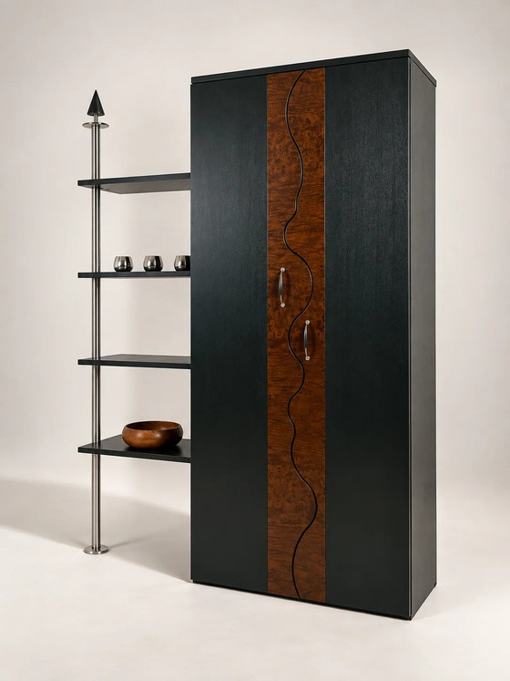 Maßgefertigter postmoderner Schrank – Buffetschränke, Metal (photo 3 of 10)