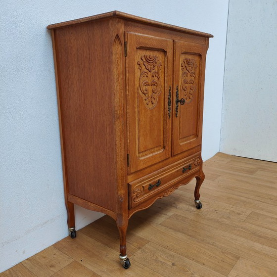 Image 1 of Meuble bar, armoire murale, buffet, commode de style Queen Anne rustique et vintage