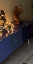 Aparador Pastoe, mueble bajo. Tonos azules.