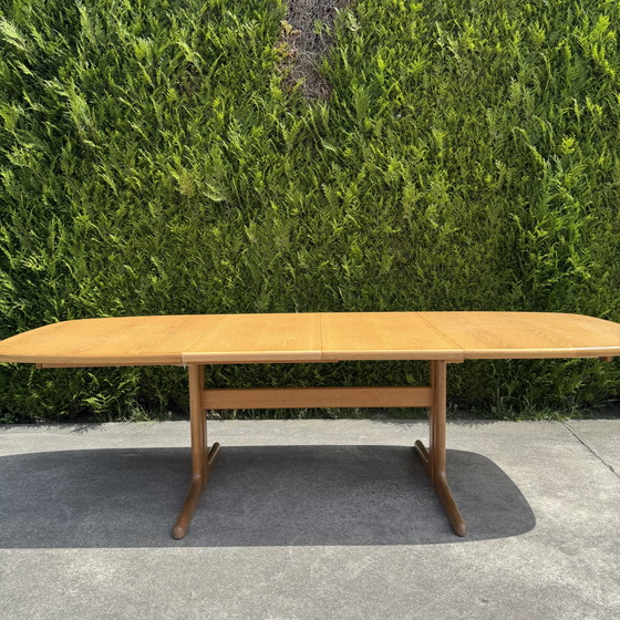 Image 1 of Mesa de comedor escandinava de roble - extensible