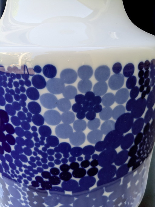 Vintage porcelain vase by H&C Heinrich Selb, genuine cobalt, white-blue floor vase in pop art style