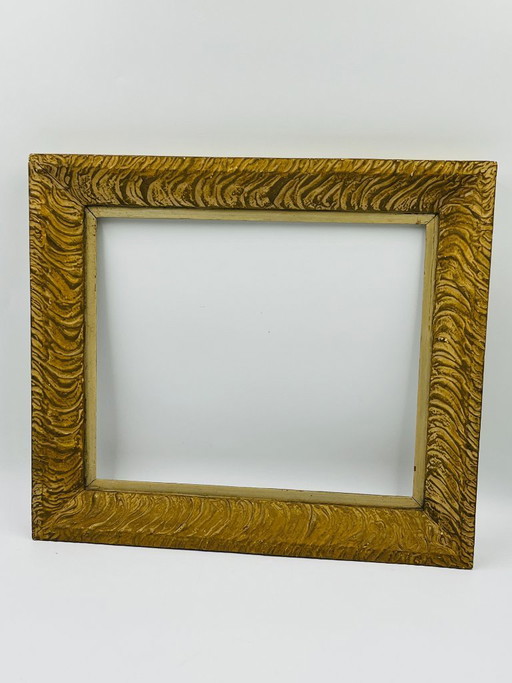Vintage-Holzrahmen mit Goldfinish