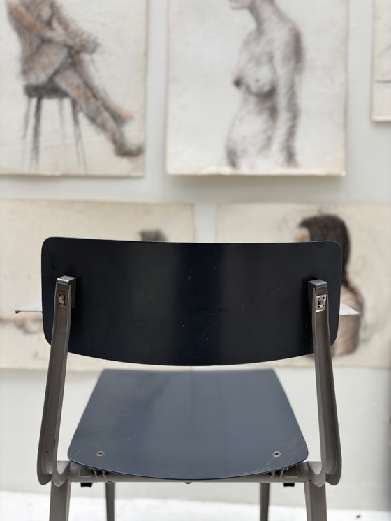 Revolt Folding Chair Friso Kramer – Eetkamerstoelen, Metal (photo 4 of 9)