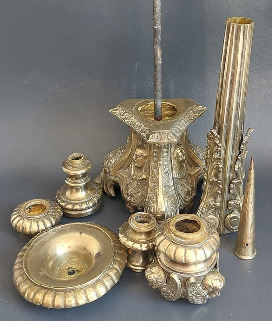 Image 1 of Candelabro da cappella in bronzo del XIX secolo