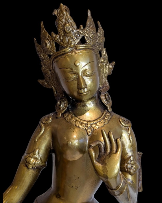 Set of two Chinese bronze foo dogs – lot 101 – Oliver, Paintings & Drawings, Canvas, Cotton, Aziatisch (photo 37 of 310)