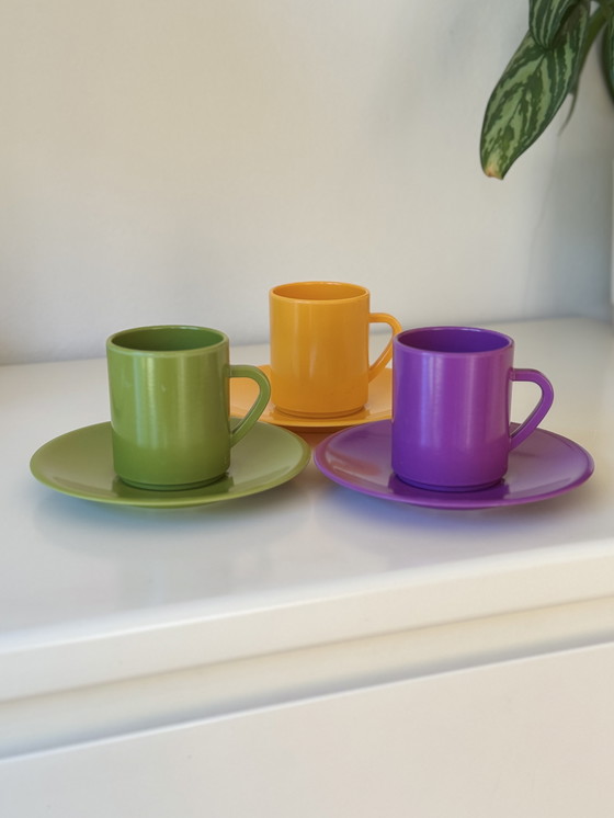 Image 1 of Set Vintage Rocamine Cups and Saucers Melamine Retro Design Belgium 60s/70s