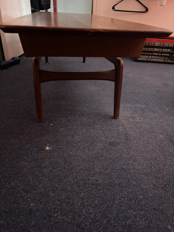 Louis van Teeffelen Couchtisch – Couchtische, Wood (photo 4 of 5)