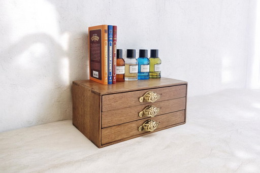 Small oak and brass commode - Circa 1900