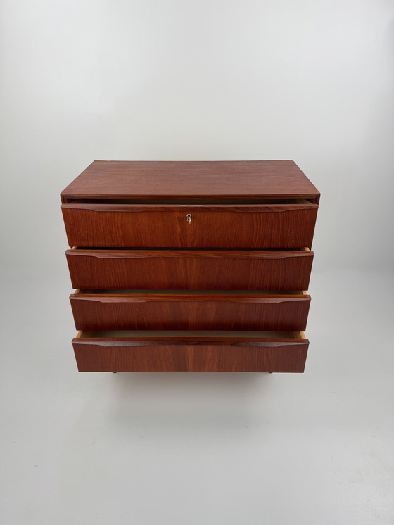 Image 1 of Deense teakhouten ladekast