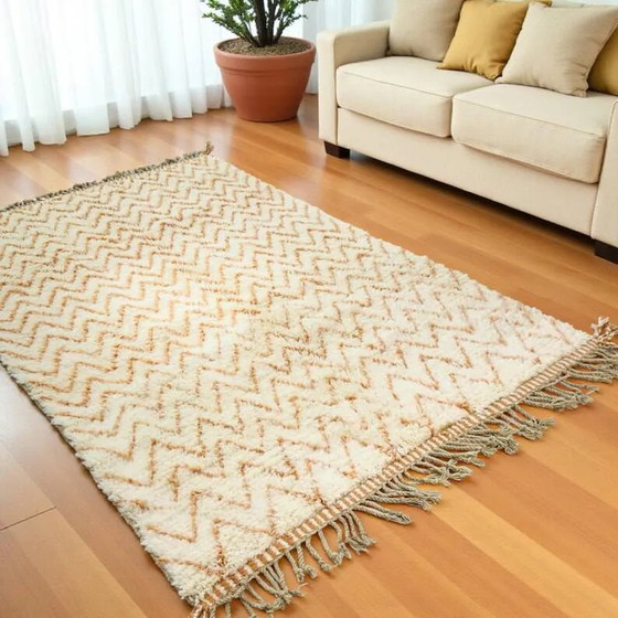 Ecru Berber Teppich mit geometrischen Mustern, 250cm x 150cm – Teppiche & Läufer, Wool (photo 3 of 10)